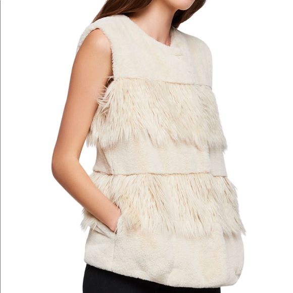 $148 BCBGENERATION Faux Fur Vest S - Picture 1 of 5